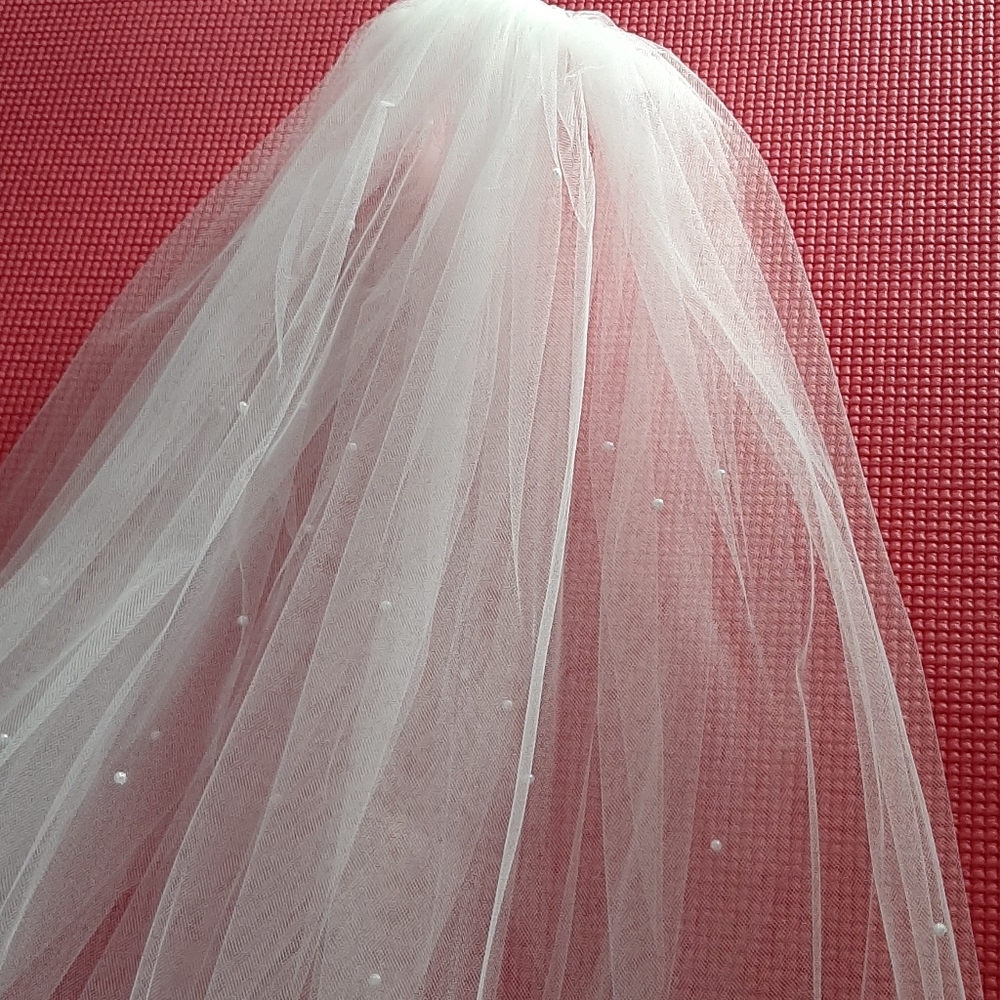 Tulle Bridal wedding veil in white